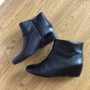 Nine West leather heeled boots